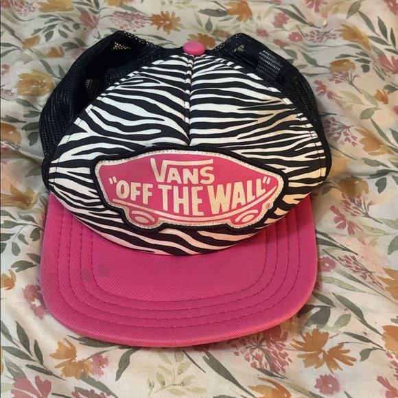 Vans Black and Pink Zebra Cap - Picture 1 of 2